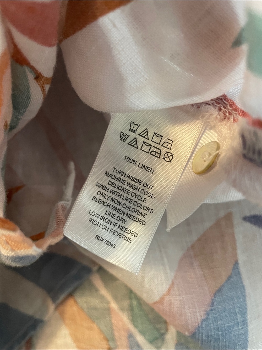 X4- Cynthia ROWLEY Linen White Button-Front Top with Pastel Botanical Print - Picture 4 of 4